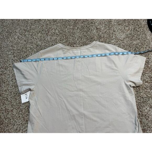 NWT - ATHLETA ESSENTIAL V-Neck Tee Shirt, size Women's XL, NEW!, Taupe/Tan - Picture 5 of 8